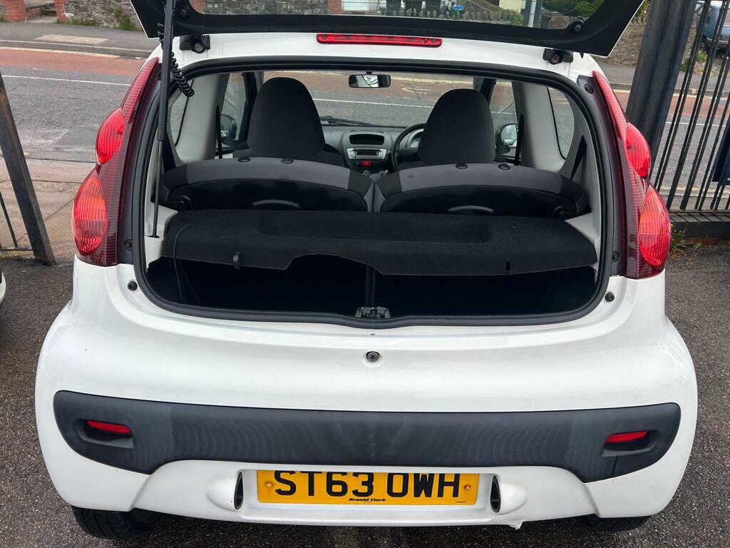 Peugeot 107 107 Allure Silver #12