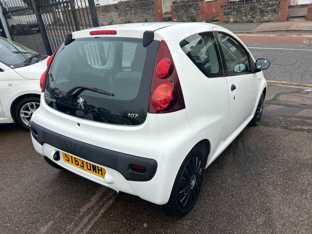 Peugeot 107 1.0 12V Access Euro 5 White #6