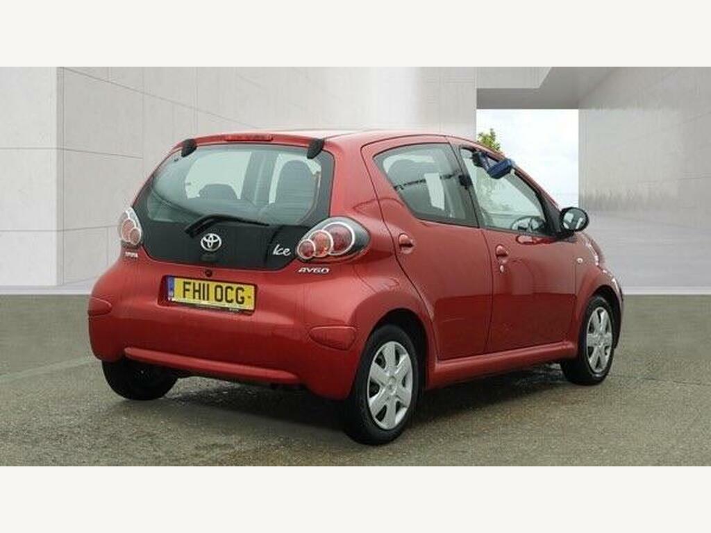Toyota Aygo 1.0 Vvt-i Ice Euro 5 Red #4