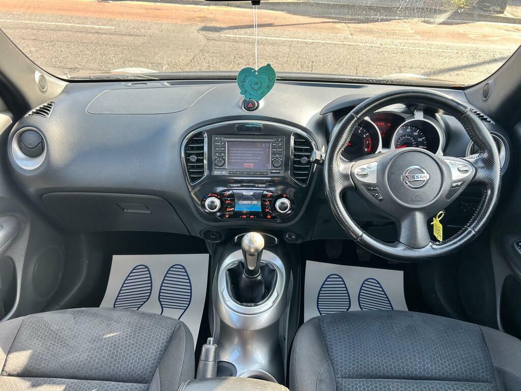 Nissan Juke 1.6 Acenta Premium 117 Bhp Red #9