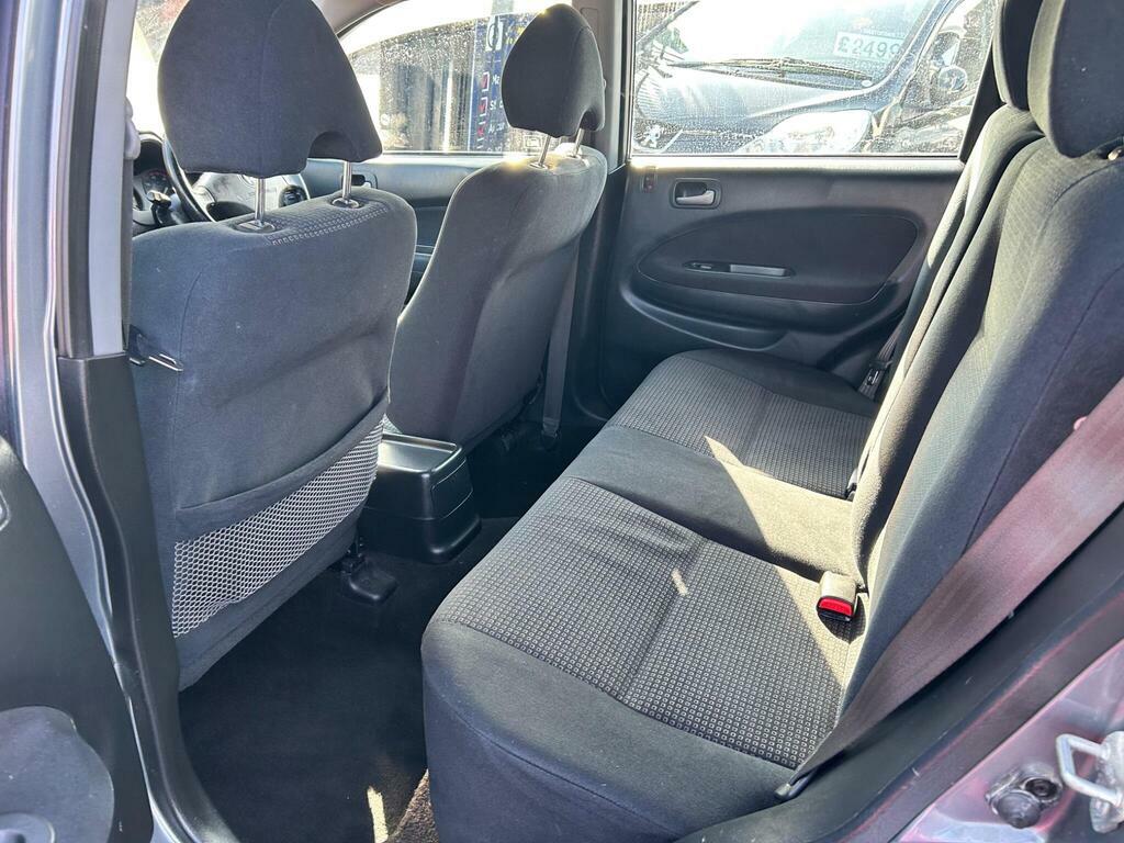 Honda Hr-V  Silver #12