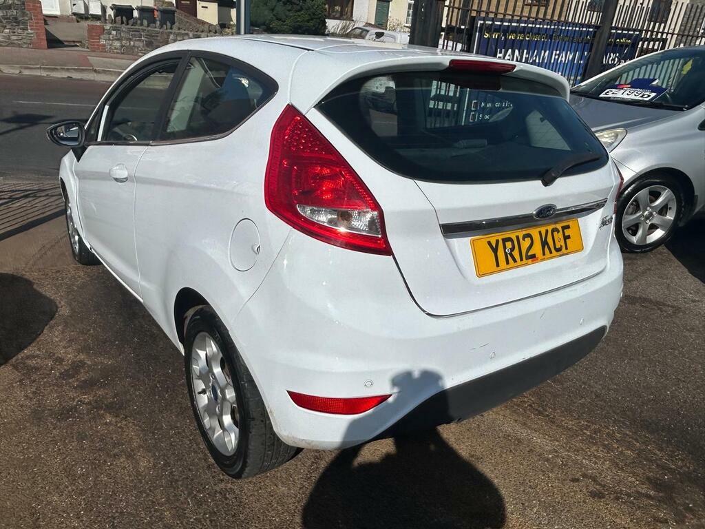 Ford Fiesta 1.25 Edge Black #4