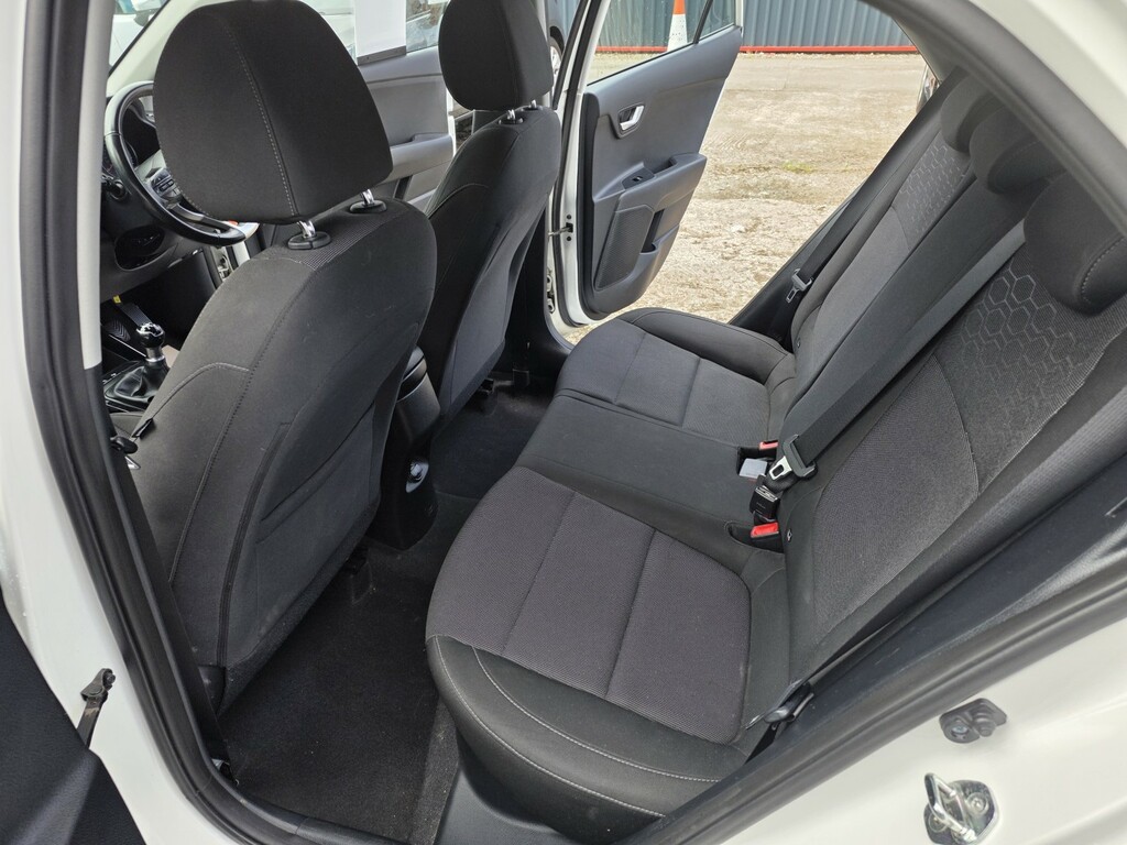 Kia RIO 3 Automatic Red #10