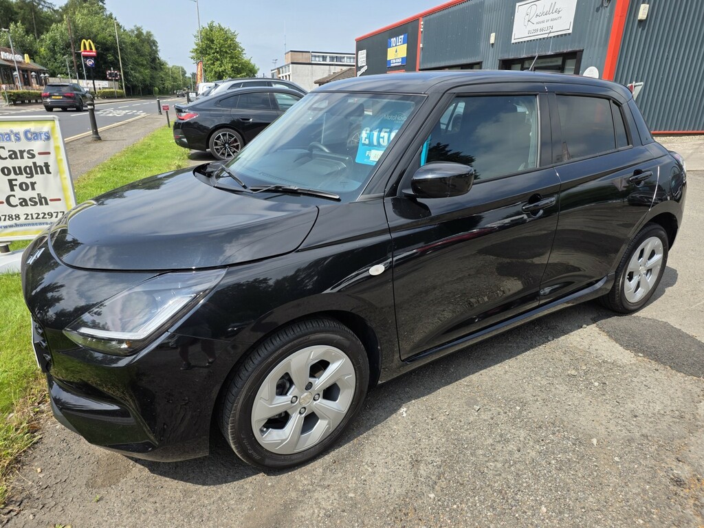 Suzuki Swift 1.2 Mhev Motion 2024 Black #4
