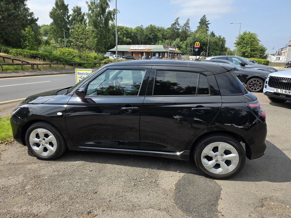 Suzuki Swift 1.2 Mhev Motion 2024 Black #5