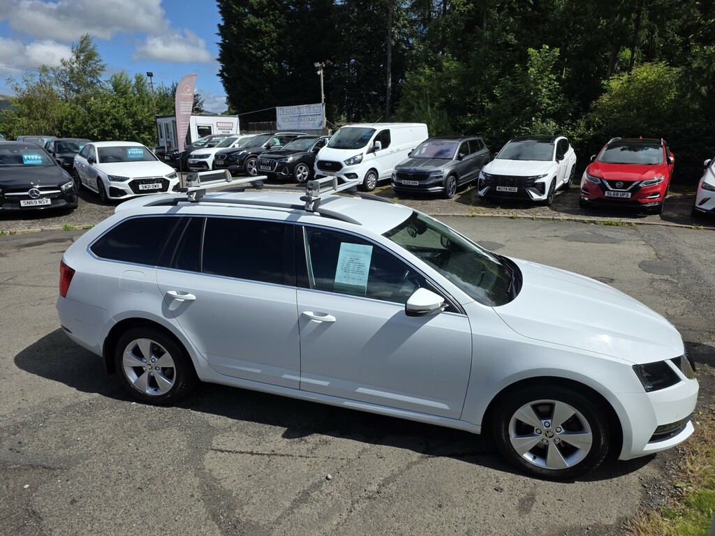 Skoda Octavia 1.0 Tsi Se Technology 2019 White