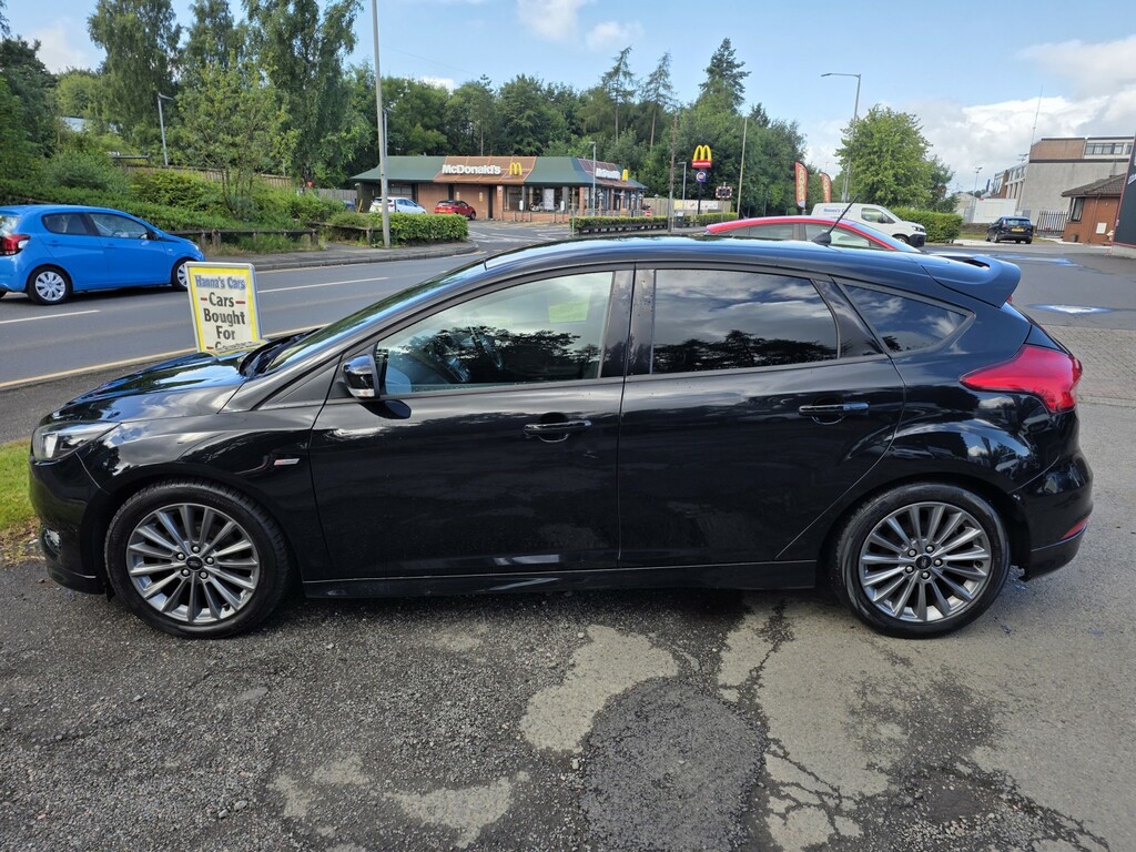 Ford Focus 1.0 T Ecoboost St-line 2017 Black #4
