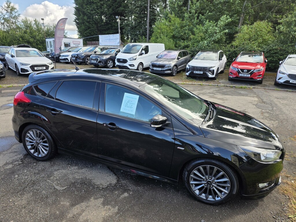 Ford Focus 1.0 T Ecoboost St-line 2017 Black