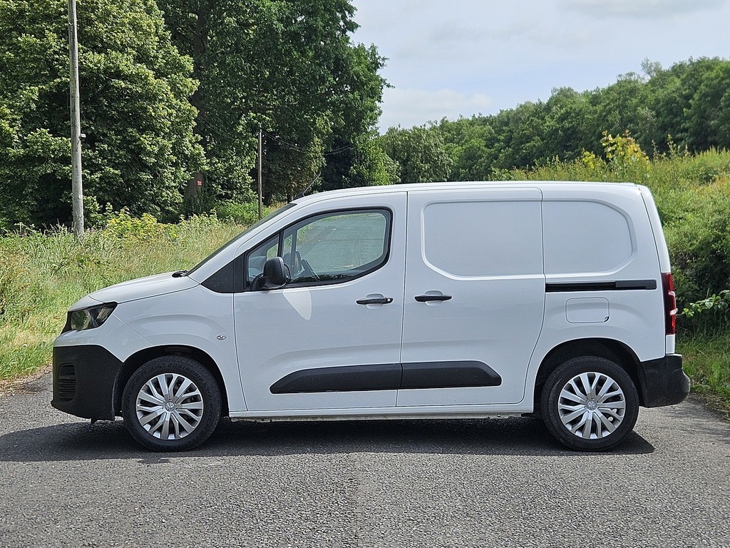 Peugeot Partner 1.6 Bluehdi 1000 Professional Standard Panel Van 5 White #3