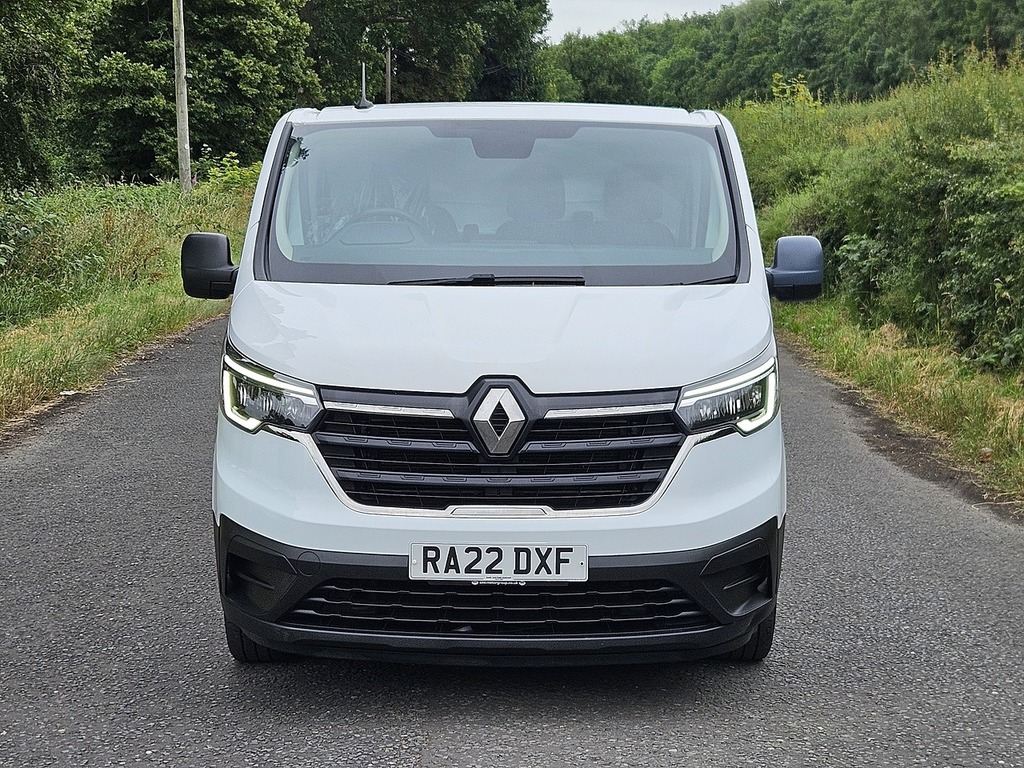 Renault Trafic 2.0 Dci Blue Ll30 Business Panel Van Ma White #2