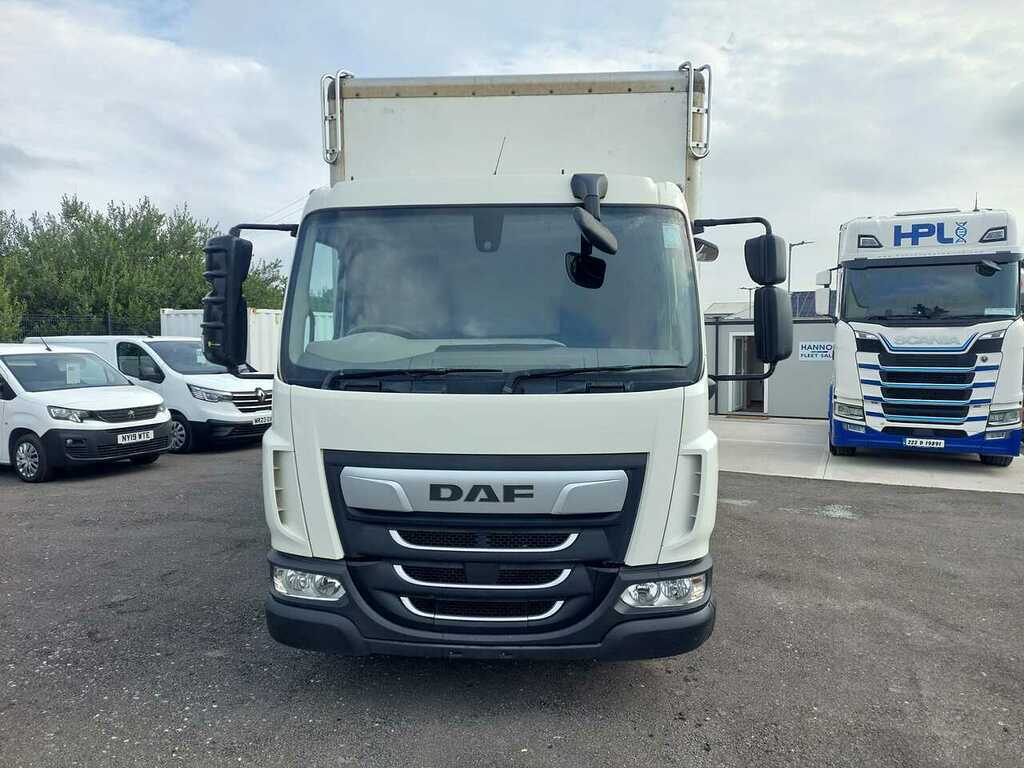DAF All Models 0.0 Box Van White #3