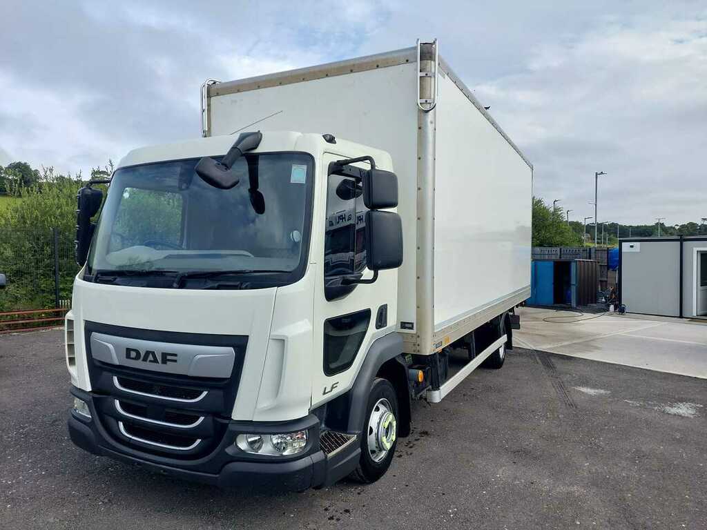 DAF All Models 0.0 Box Van White #4