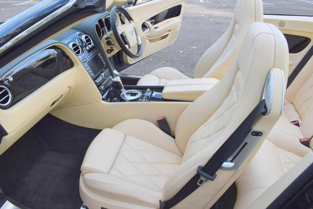 Bentley Continental Mulliner #4