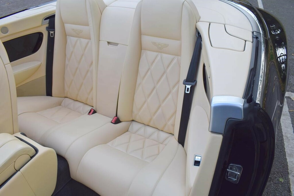 Bentley Continental Mulliner #5