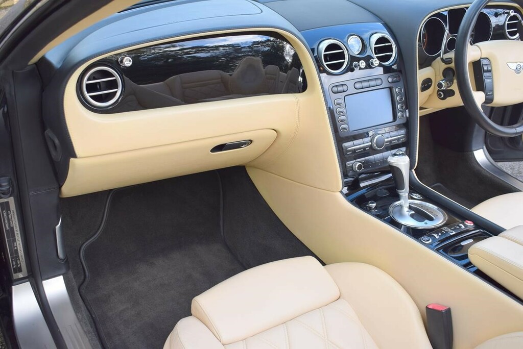 Bentley Continental S Green #22