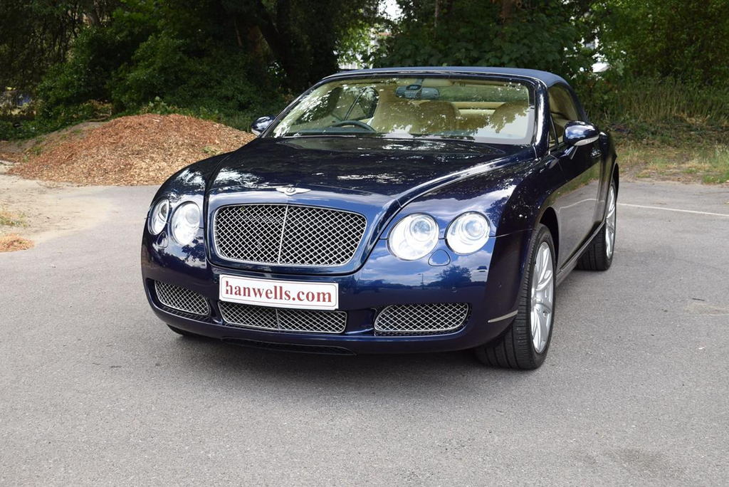 Bentley Continental Mulliner #6