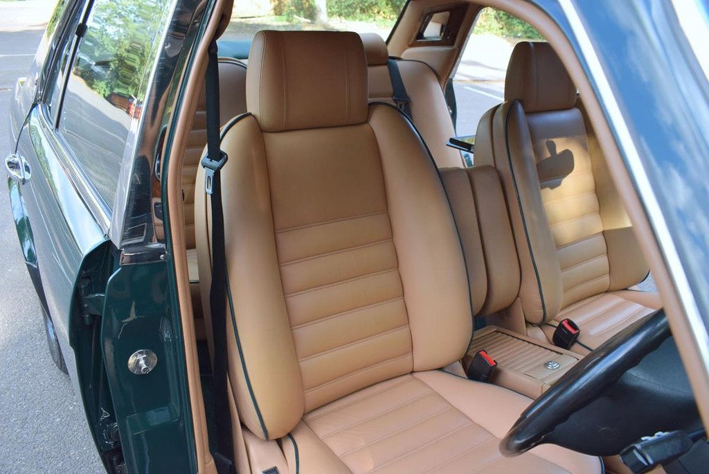 Bentley Turbo R R 6.8 Red #17