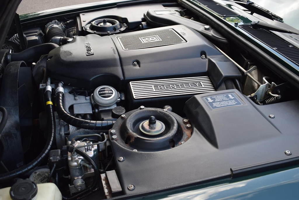 Bentley Turbo R R 6.8 Red #52