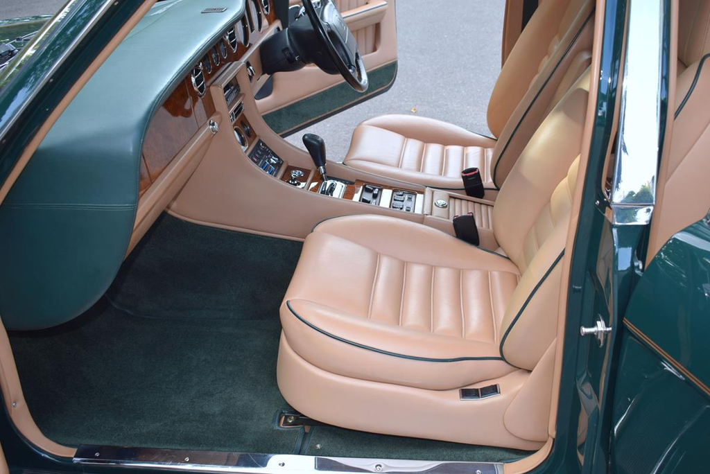 Bentley Turbo R R 6.8 Red #19