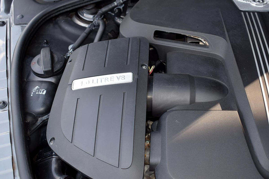 Bentley Continental 6.0 Flexfuel Gtc 6Spd 4Wd Euro 5 White #41