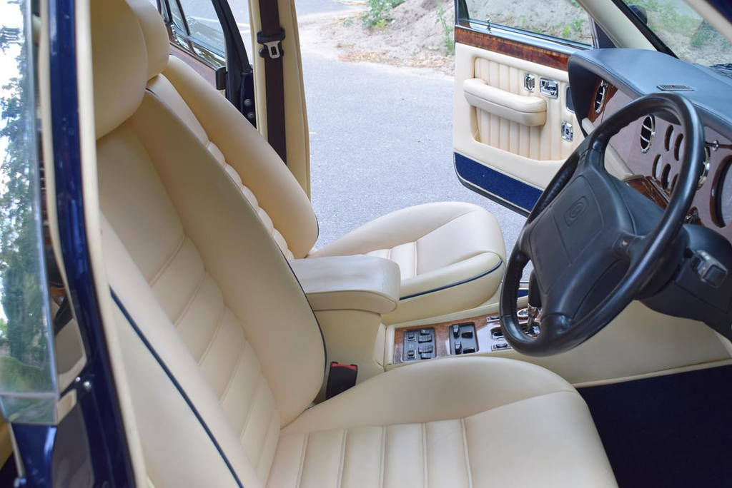 Bentley Brooklands Saloon  #10