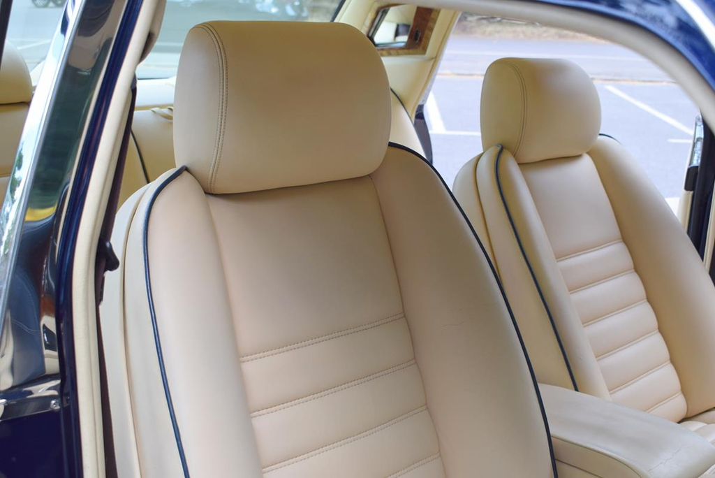 Bentley Brooklands Saloon  #16
