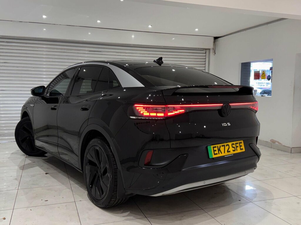 Volkswagen ID.5 Pro Performance 77Kwh Style Suv  #4