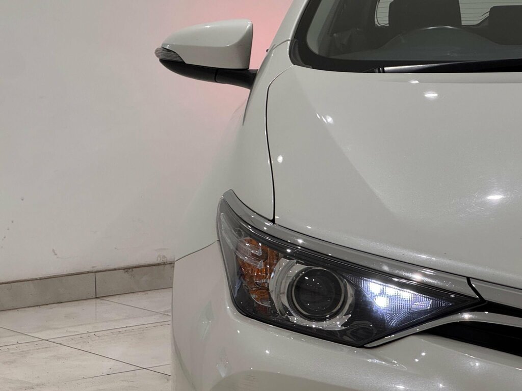 Toyota Auris Auris Excel Vvt-i Hybrid Cvt Blue #18