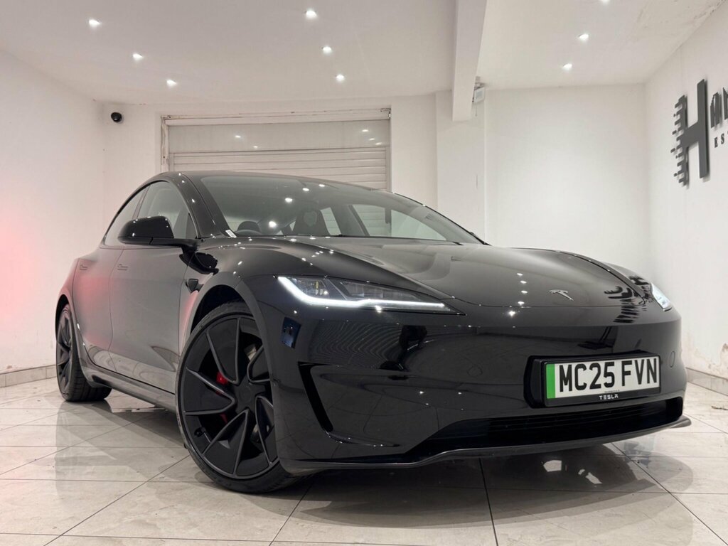 Tesla Model 3 Dual Motor Performance 4Wde Black