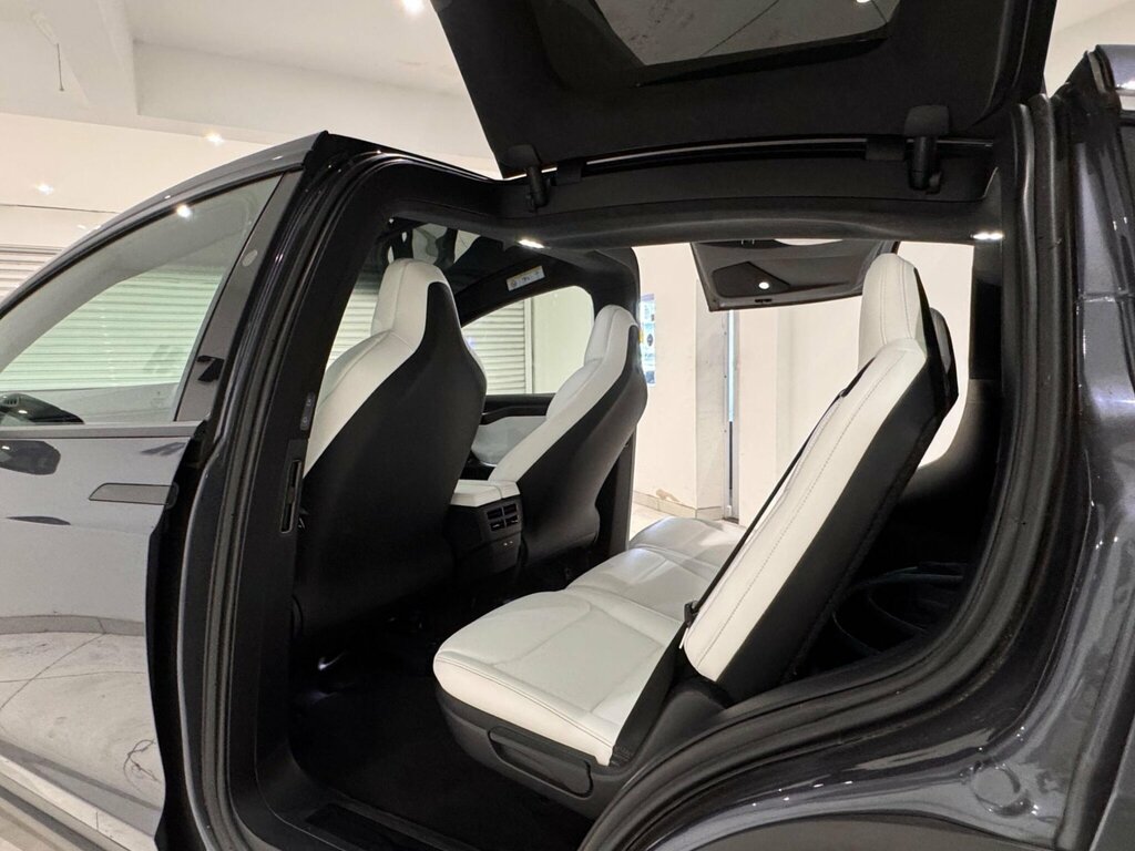 Tesla Model X 75D Dual Motor Red #14