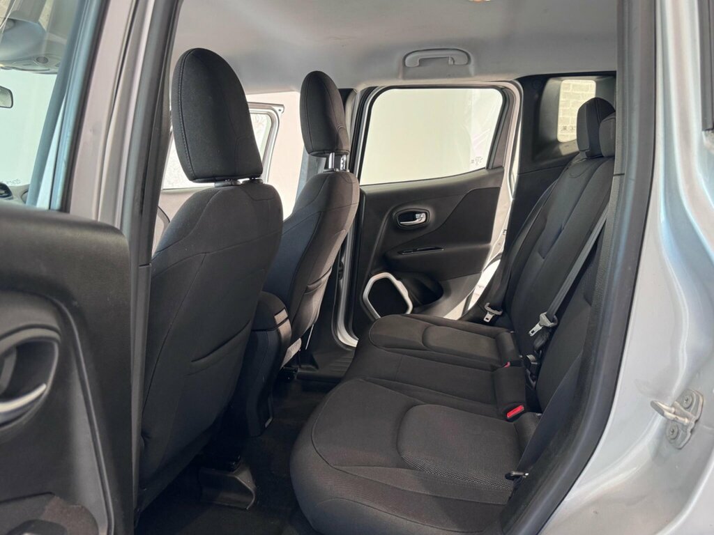 Jeep Renegade Longitude Black #8