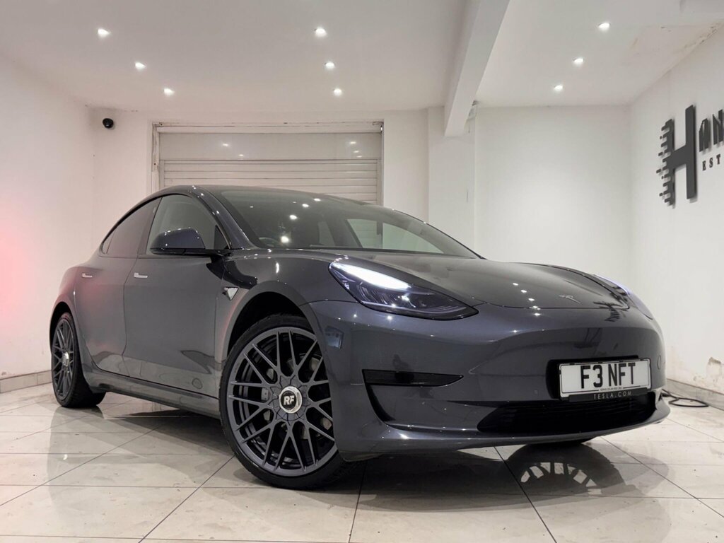 Tesla Model 3 Standard Range Plus Rwd Grey