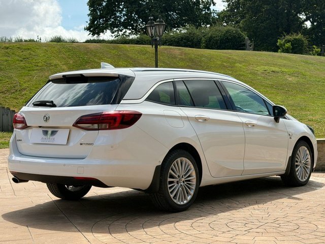 Vauxhall Astra 2017 1.6 Cdti Biturbo Elite Nav Sports Tourer White #5
