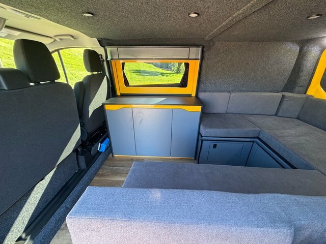 Ford Transit Custom 2022 2.0 340 Ecoblue Leader Panel Van M LG72RKU Yellow #3