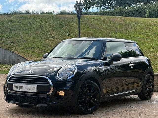 Mini Hatch 2018 1.5 One 1499 Gt Hatchback E YD18EEG Black #2