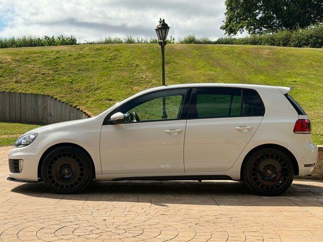 Volkswagen Golf 2012 2.0 Tdi Gtd Leather Hatchback Ds White #3