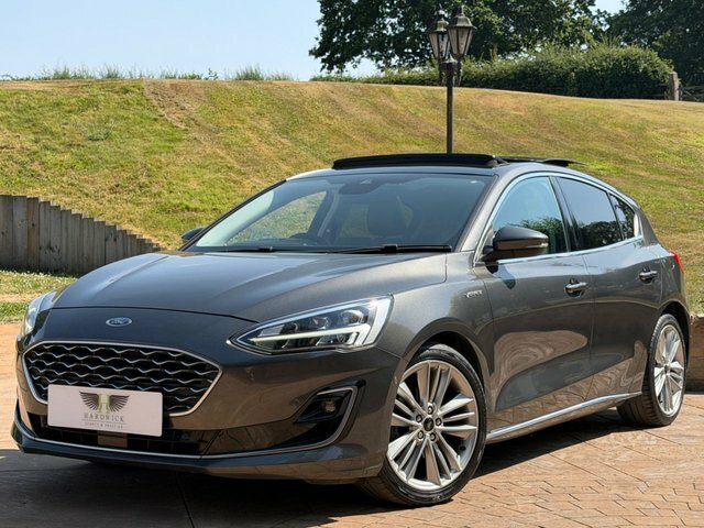 Ford Focus 2018 1.0T Ecoboost Vignale Hatchback Ma LG68USM Grey #2