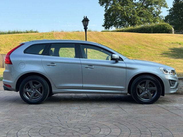 Volvo XC60 2014 2.4 D5 R-design Nav Suv Awd Silver #3