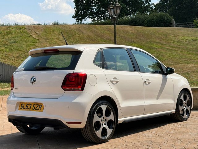 Volkswagen Polo 1.2 Match Hatchback Euro 5 60 P White #5