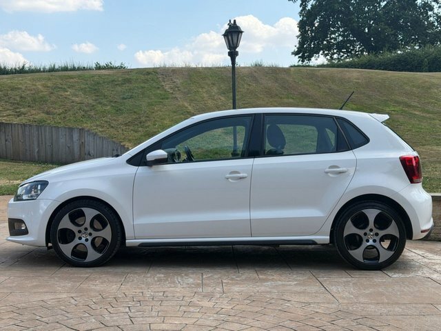 Volkswagen Polo 1.2 Match Hatchback Euro 5 60 P White #4