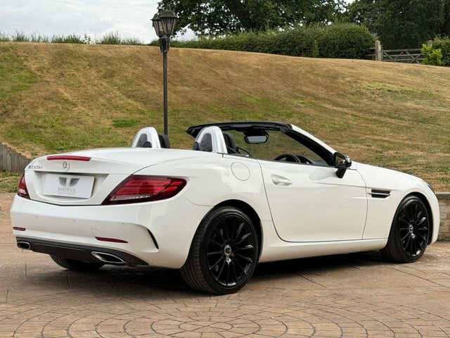 Mercedes-Benz SLC 2017 2.1 Slc250d Amg Line Convertible G White #5