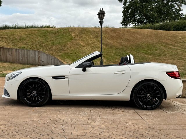 Mercedes-Benz SLC 2017 2.1 Slc250d Amg Line Convertible G White #4