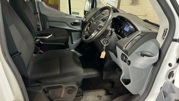 Ford Transit Custom Custom Lwb Rst Sport Stage 1 7 Seater Crew Van White #9