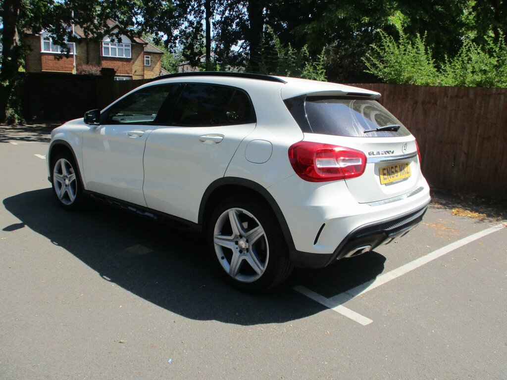 Mercedes-Benz GLA Class 2.1 Gla200d Amg Line Suv 7G-dct Euro 6 White #3