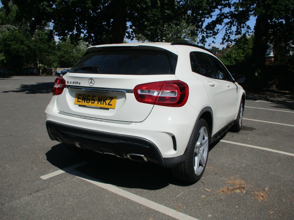 Mercedes-Benz GLA Class 2.1 Gla200d Amg Line Suv 7G-dct Euro 6 White #6