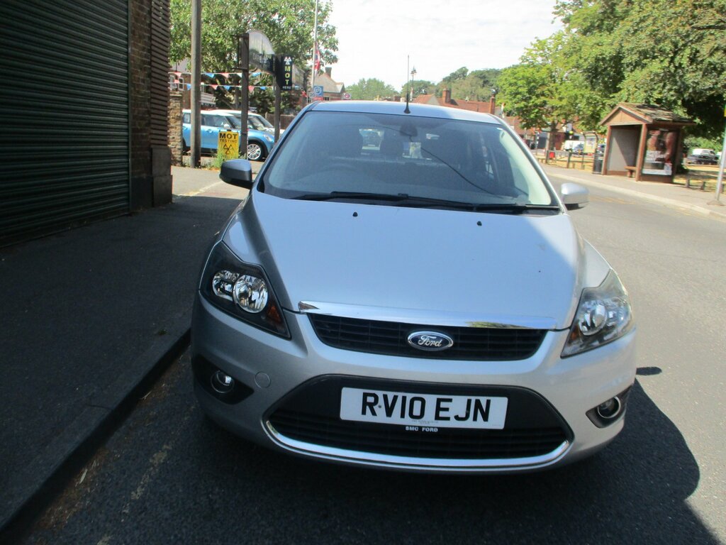 Ford Focus 1.6 Titanium Hatchback 159 Gkm Silver #6