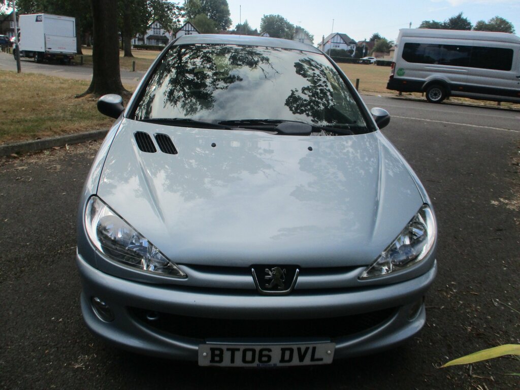 Peugeot 206 1.4 Verve Hatchback 152 Gkm, 7 Silver #4