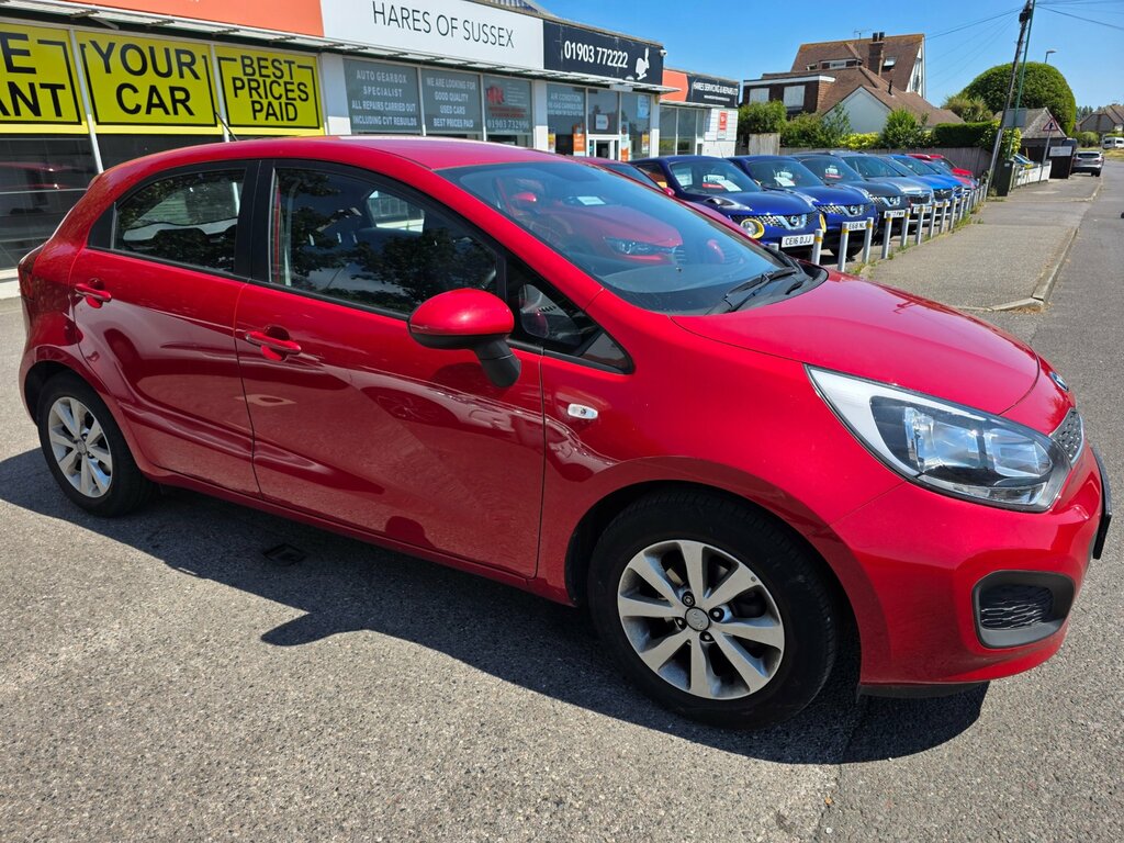 Kia RIO 1.25 Vr7 Hatchback Euro 5 84 Bh Red