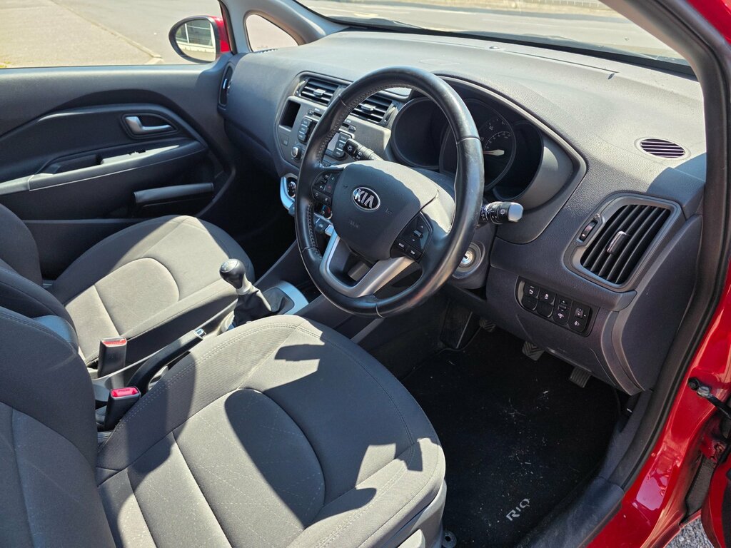 Kia RIO 1.25 Vr7 Hatchback Euro 5 84 Bh Red #6