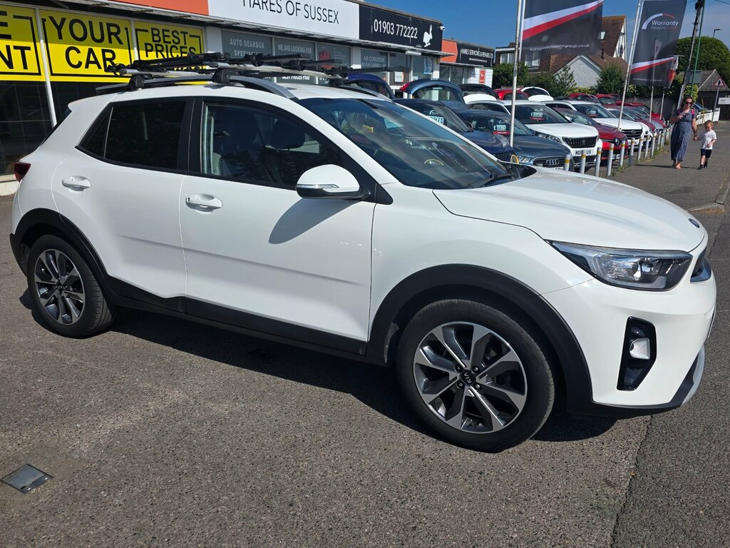 Kia Stonic 1.0 T-gdi 3 Suv Euro 6 Ss 11 White